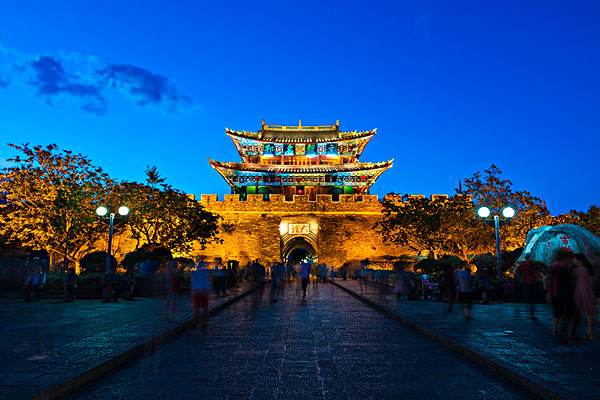 “慢生活”體驗—古城夜游